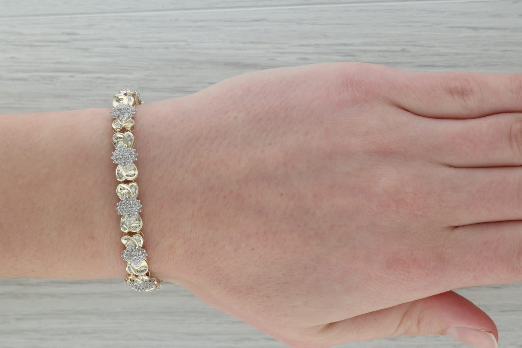 Rosy Brown 1.36ctw Diamond Cluster Bracelet 10k Yellow Gold 7.25" 8.3mm