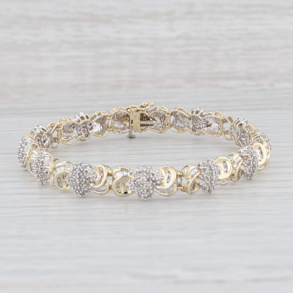 Light Gray 1.36ctw Diamond Cluster Bracelet 10k Yellow Gold 7.25" 8.3mm