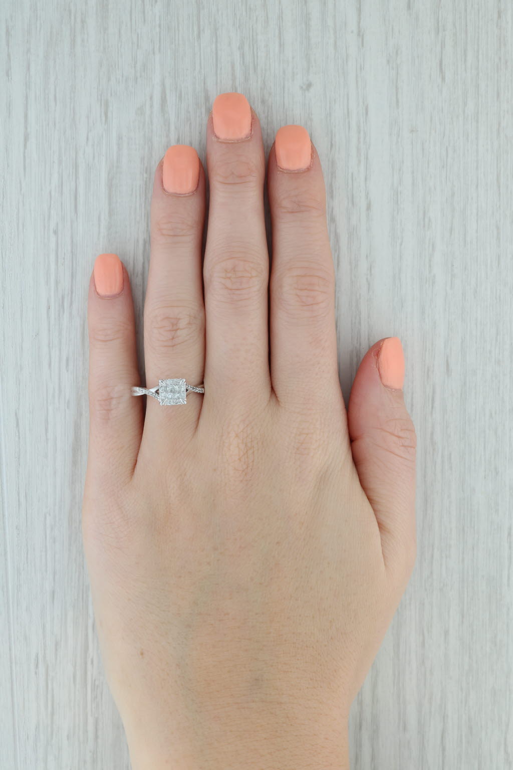 Gray 0.34ctw Princess Diamond Engagement Ring 10k White Gold Size 7 Cathedral Band