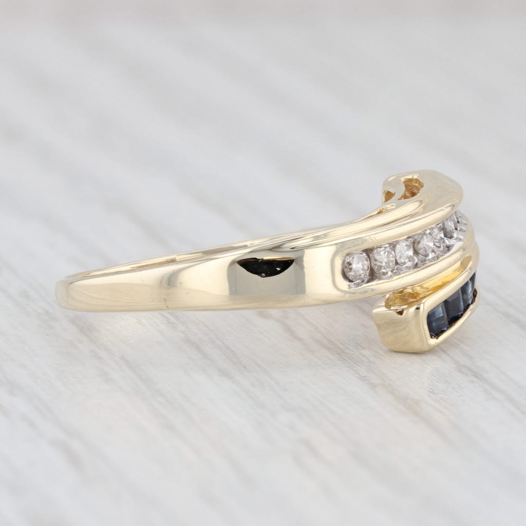Light Gray 0.79ctw Blue Sapphire Diamond Bypass Ring 14k Yellow Gold Wedding Stackable Band