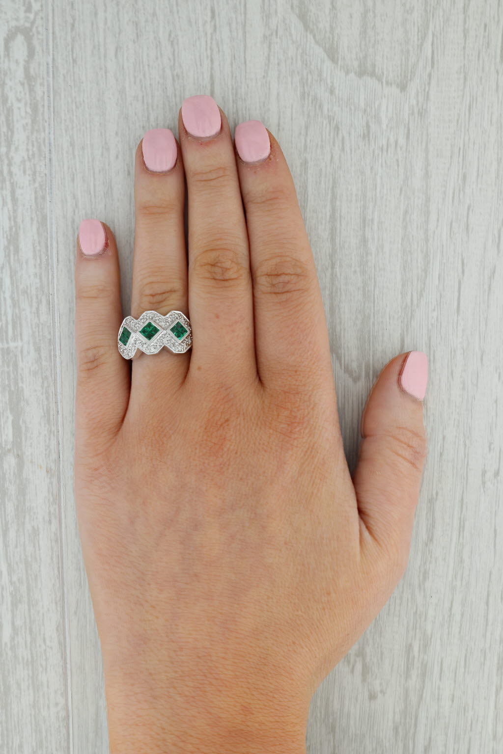 Dark Gray 0.93ctw Emerald Diamond Ring 14k White Gold Size 6.75