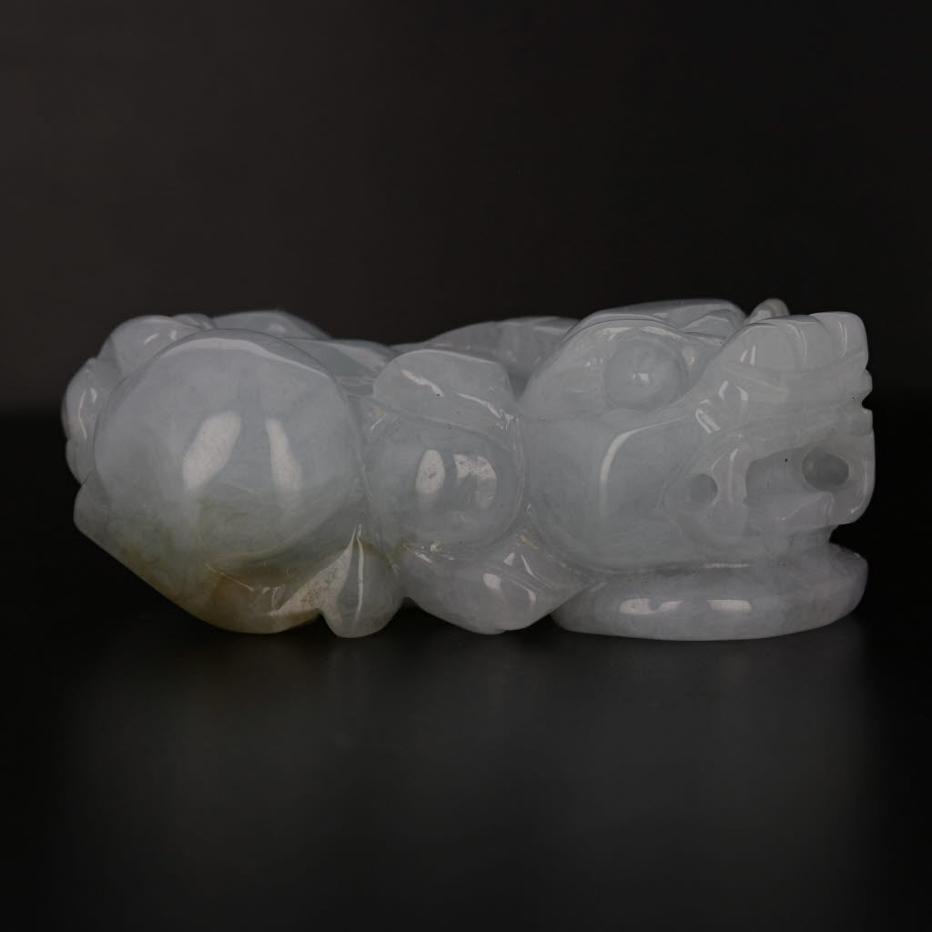 Black New Jadeite Jade Pi Yao Pixiu Mythical Chinese Creature Good Fortune Protector