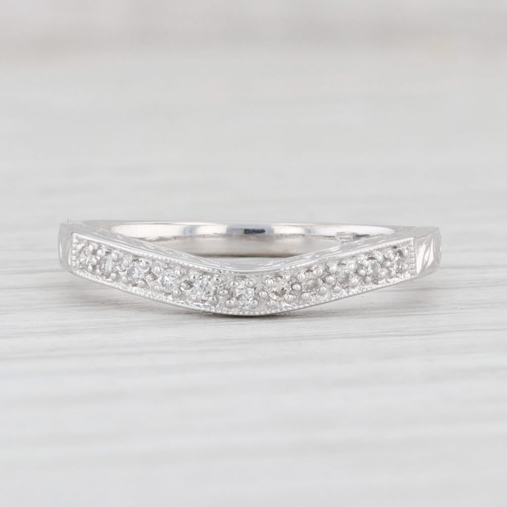 Light Gray Wheat Etched Diamond Wedding Band 14k White Gold Contoured Stackable Ring 7.25