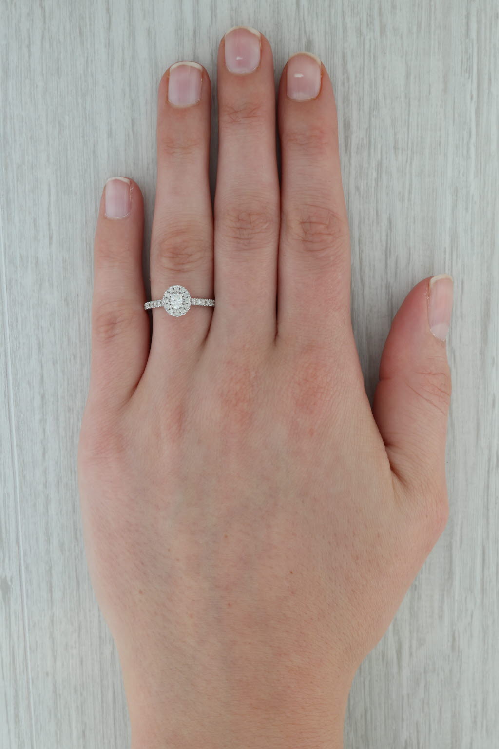 Rosy Brown New 0.50ctw Oval Diamond Halo Engagement Ring 14k White Gold Size 7.25