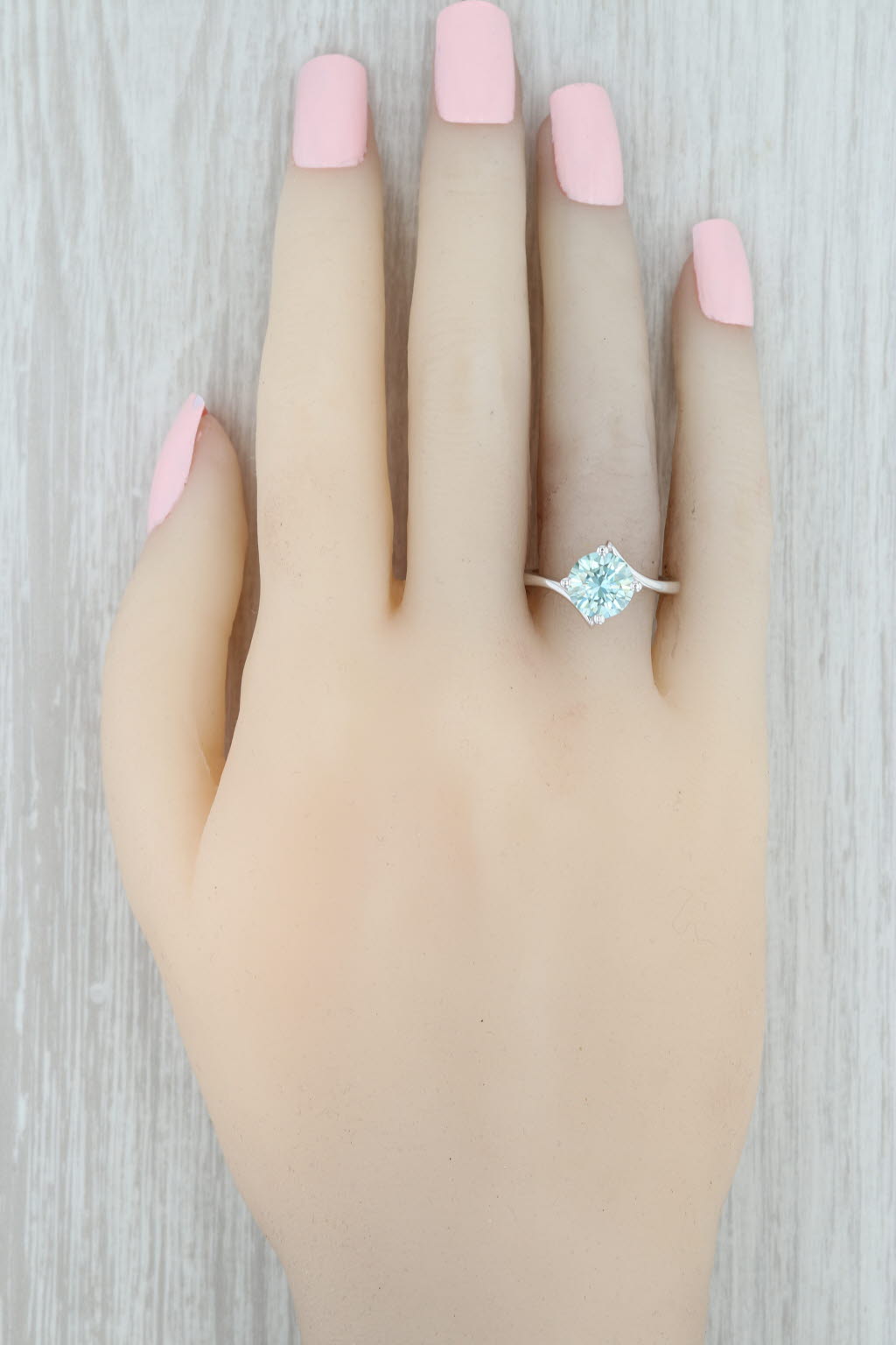 Gray New Moissanite Solitaire Ring 14k White Gold Sz 6.75 Round Brilliant Engagement