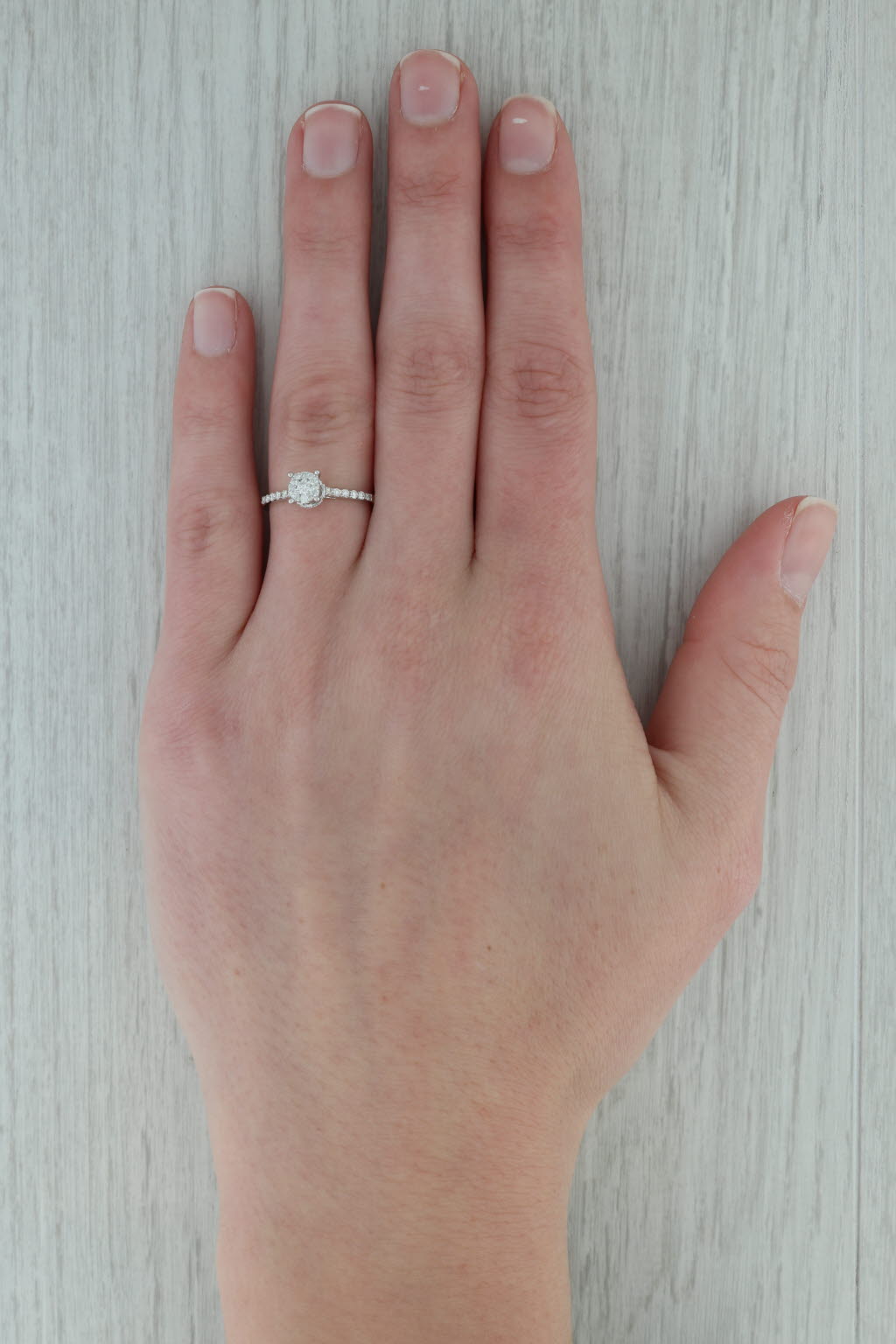 Dark Gray 0.24ctw VS2 Round Diamond Engagement Ring 14k White Gold Size 7