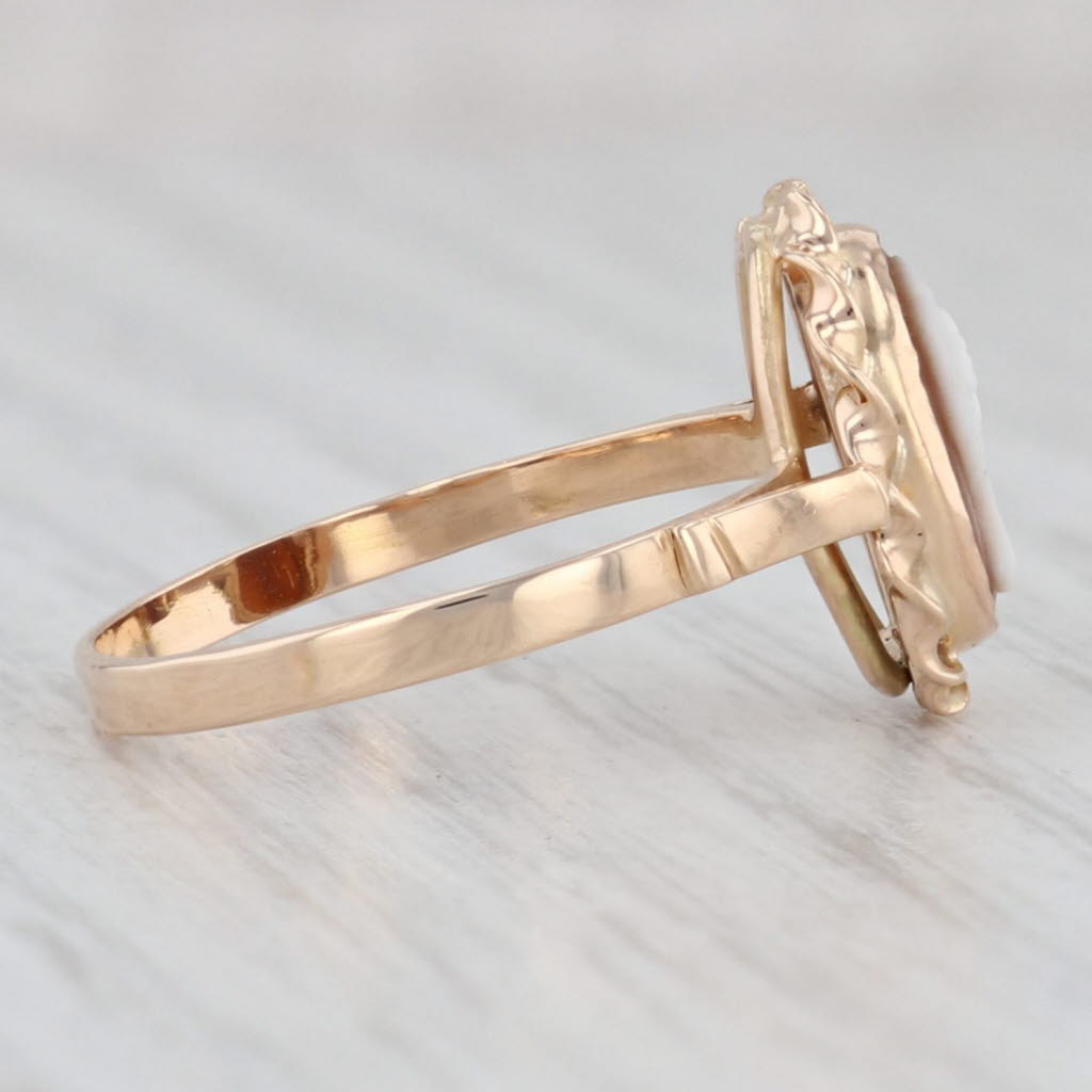 Light Gray Vintage Cameo Ring 14k Yellow Gold Size 7.5 Figural Carved Shell