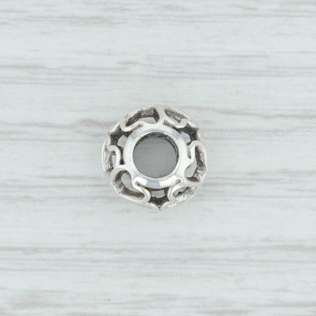 Light Gray New Authentic Pandora Primrose Flower Charm 791489 Sterling Silver Bead