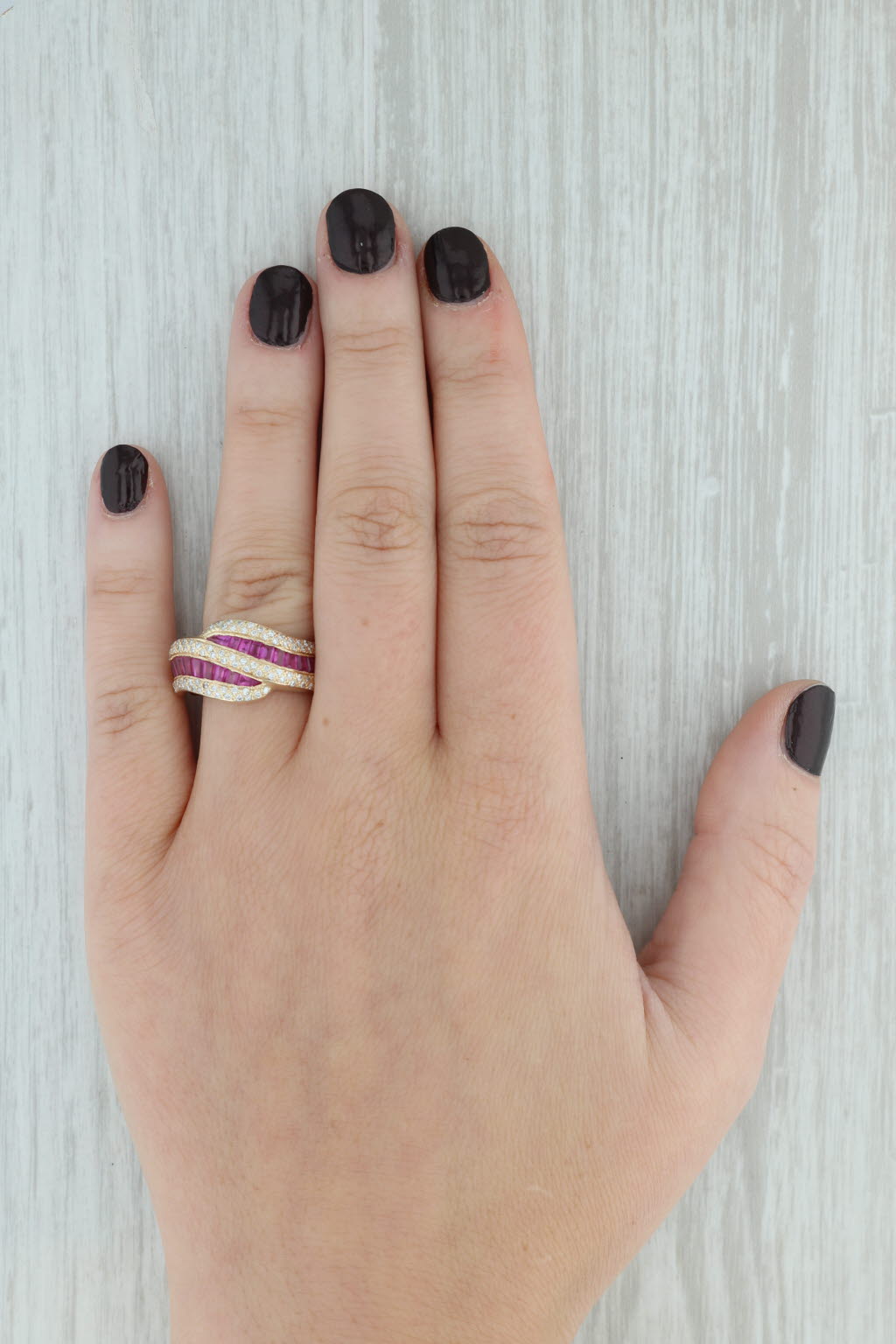 Gray Le Vian 1.28ctw Ruby Diamond Bypass Ring 14k Yellow Gold Size 7.25