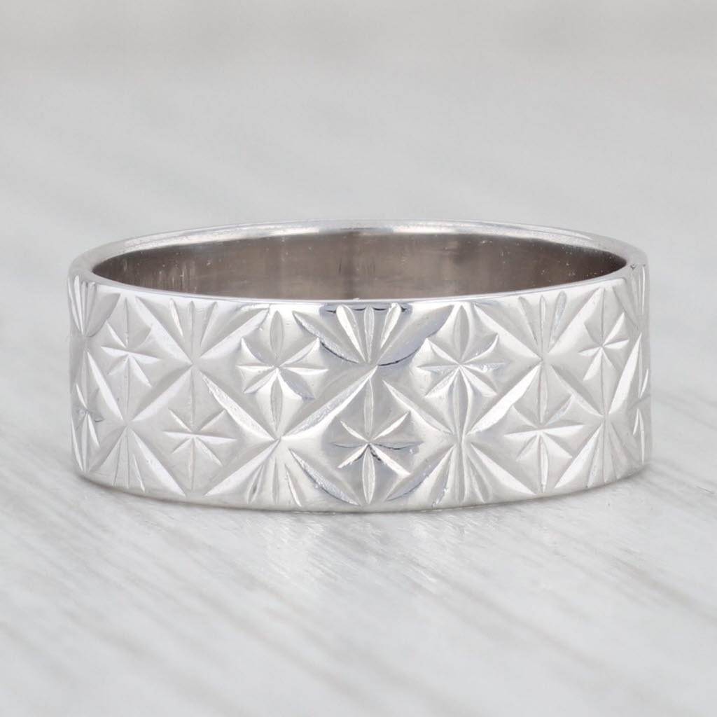 Light Gray Starburst Etched Ring 18k White Gold Size 7 Band Wedding Stackable