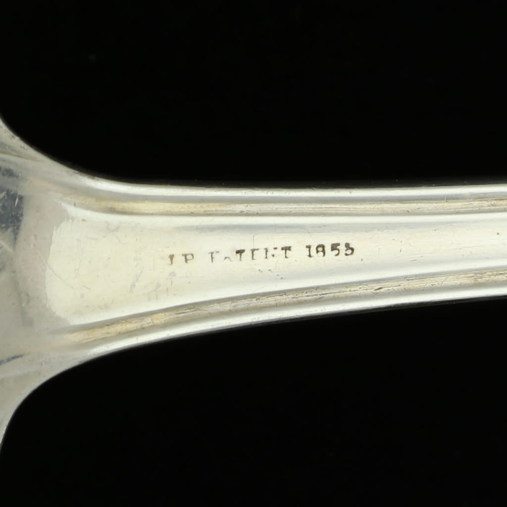 Black Wilson McGrew Shell Ladle Sterling Silver Gold Wash Vintage 10" Servingware