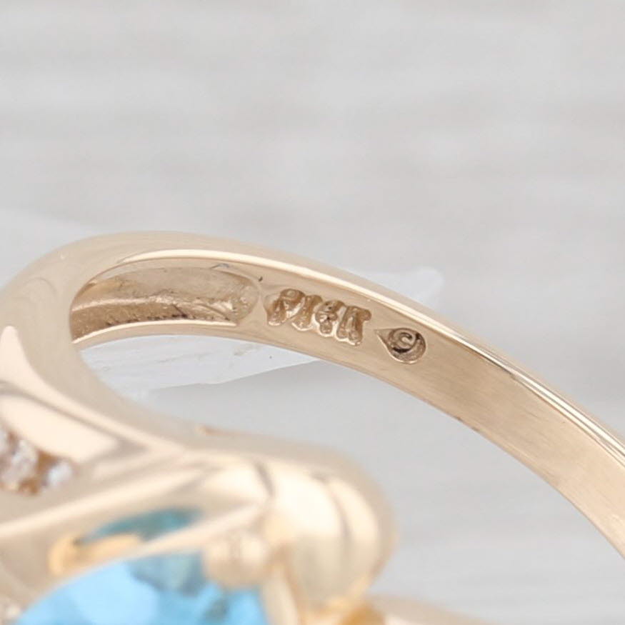 Light Gray 1.50ctw Trillion Blue Topaz Diamond Ring 14k Yellow Gold Size 7 Bypass