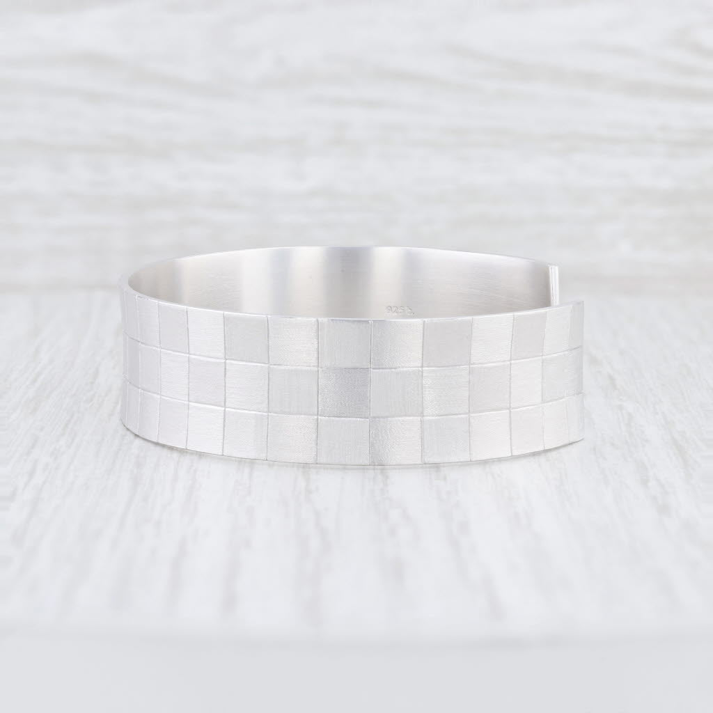 Lavender New Bastian Inverun Cuff Bracelet Chessboard Collection Sterling Silver 7" 25221
