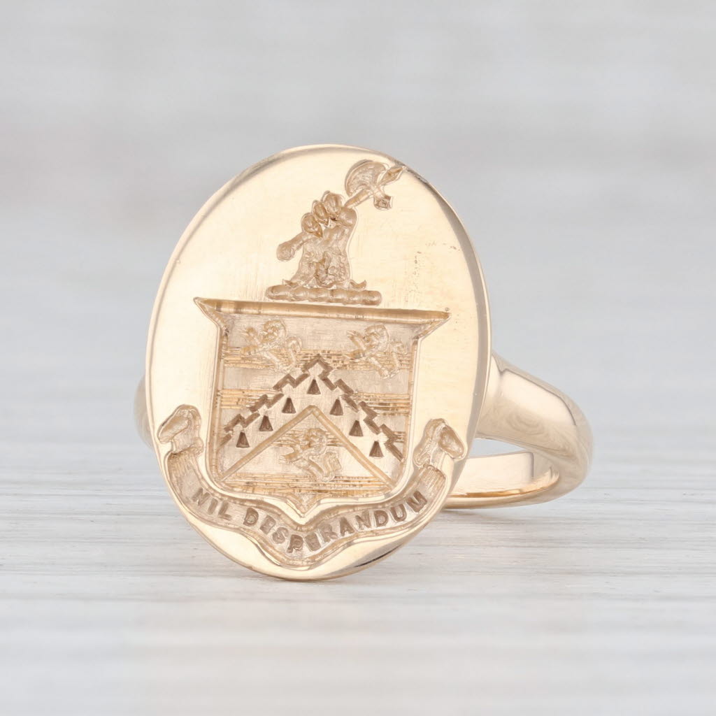 Vintage Church & Co Nil Desperandum Family Crest Signet Ring 14k