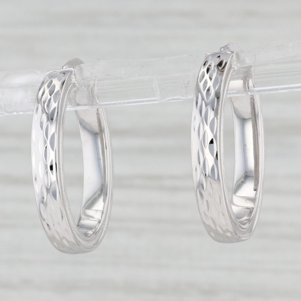 Light Gray Patterned Oval Hoop Earrings 14k White Gold Snap Top Hoops
