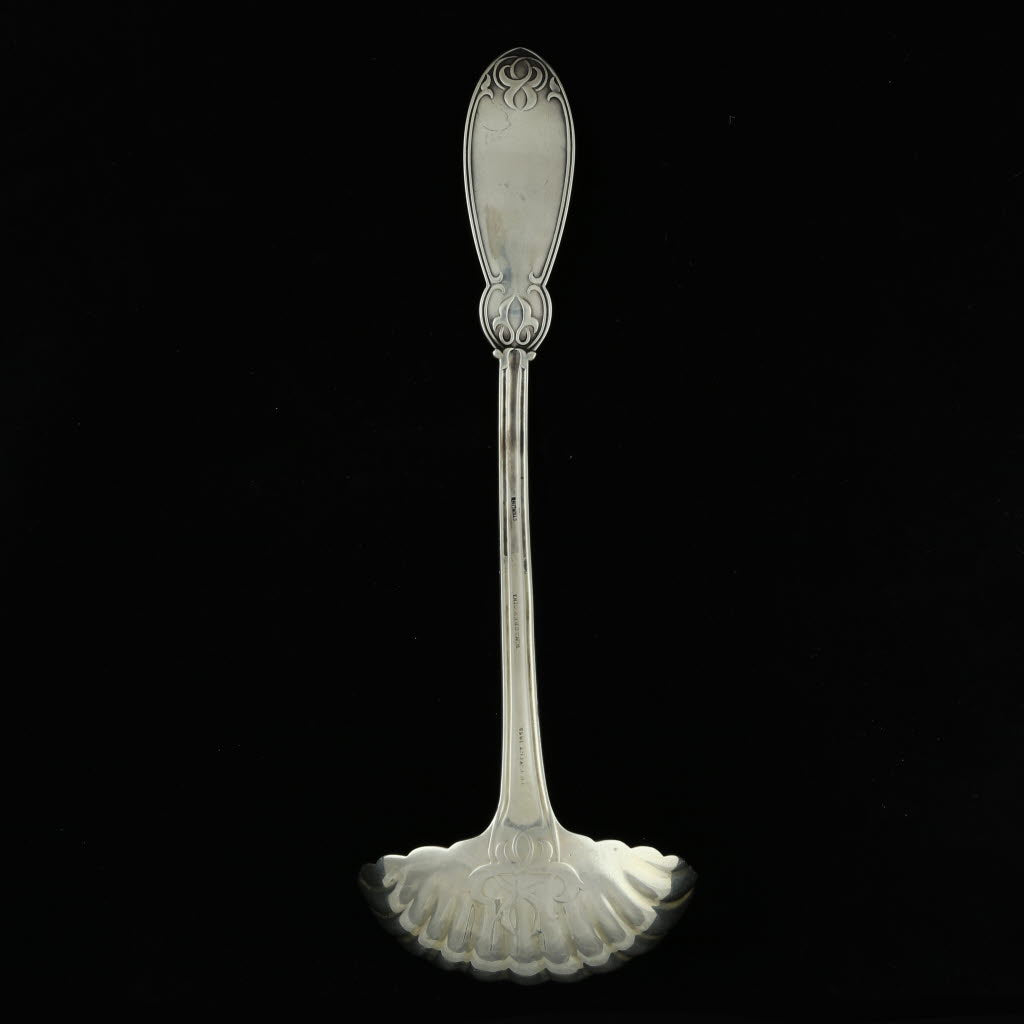 Black Wilson McGrew Shell Ladle Sterling Silver Gold Wash Vintage 10" Servingware