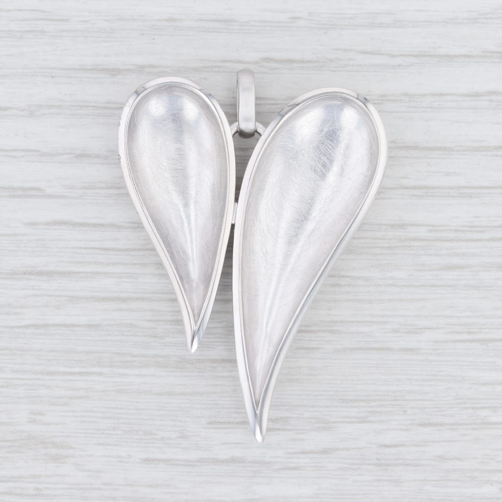 Light Gray New Bastian Inverun Innovative Heart Pendant Sterling Silver 12843 Statement