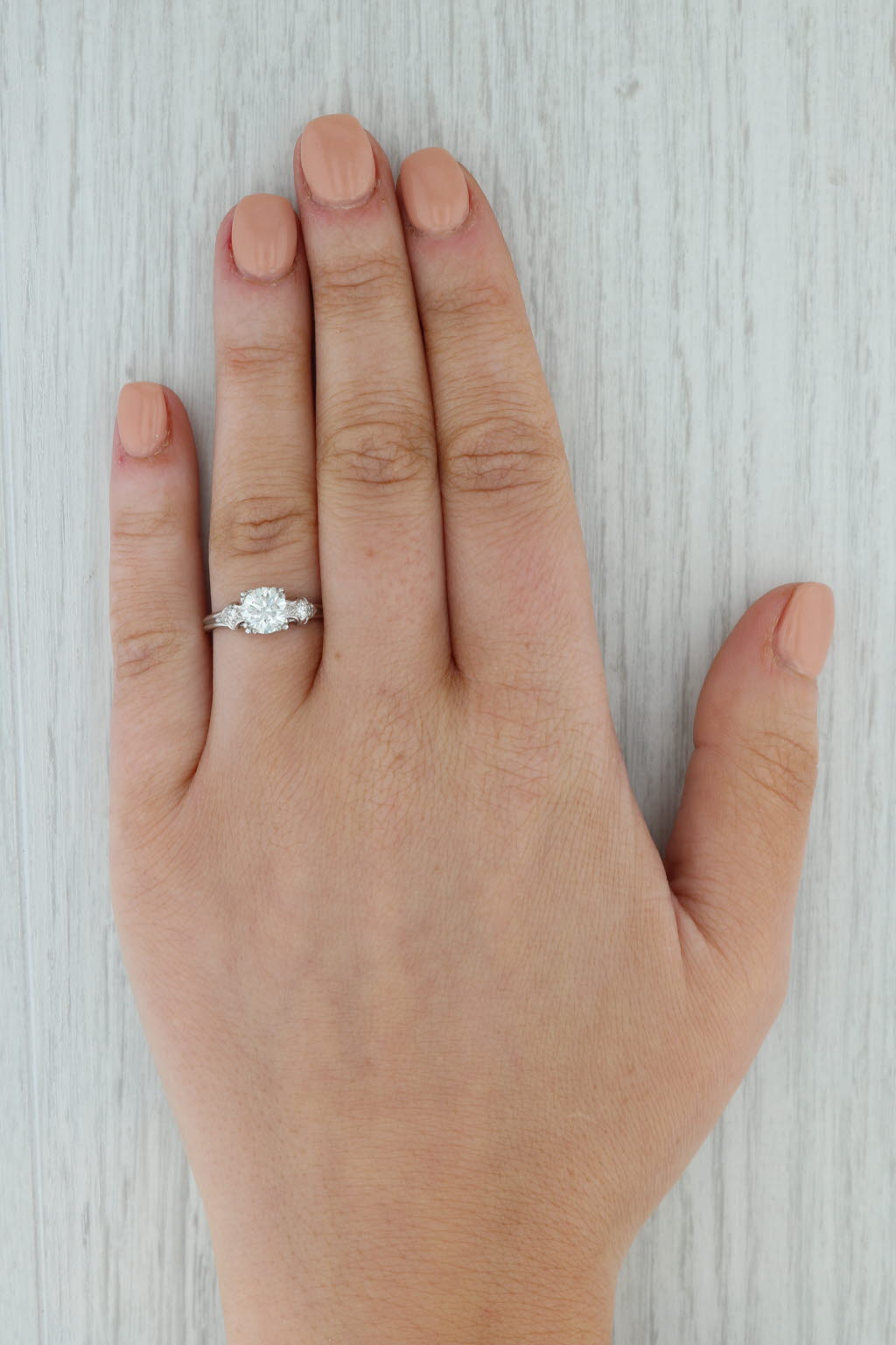 Dark Gray Vintage 0.97ctw VS Round Diamond Engagement Ring Platinum Size 6.25 GIA