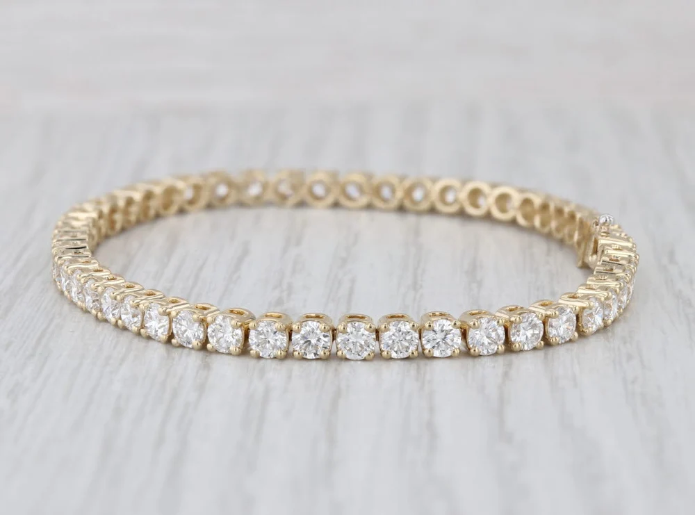 Diamond tennis bracelet in yellow gold from Jewelry Authority