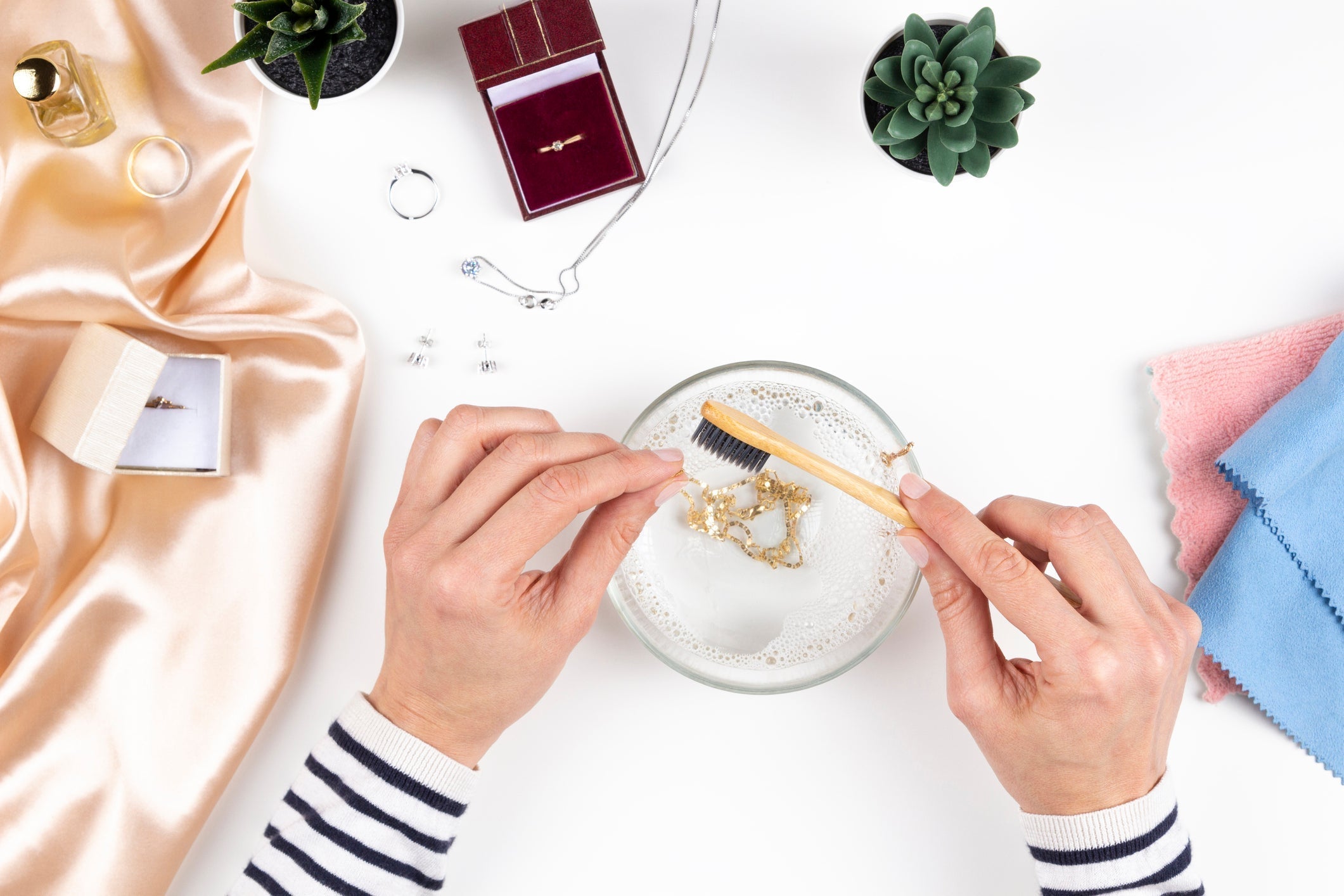 Five Critical Mistakes in Jewelry Care and How to Preserve Perfection