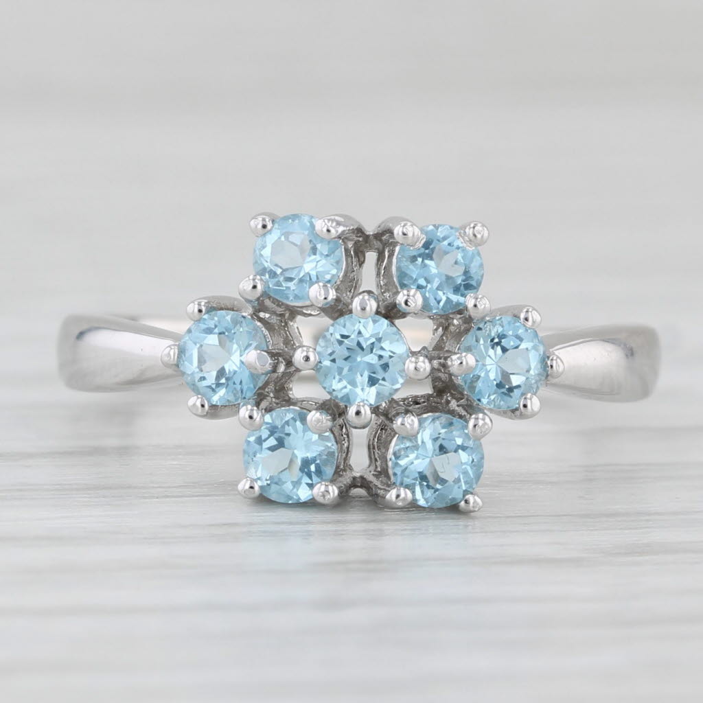 Light Gray 0.96ctw Blue Topaz Cluster Ring 10k White Gold Size 7.25