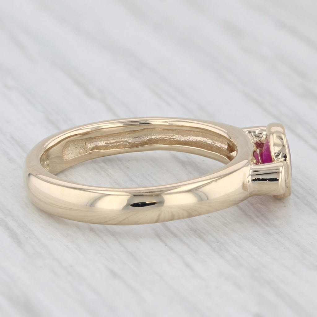 Light Gray 0.68ctw Round Ruby Diamond Ring 14k Yellow Gold Size 4.75