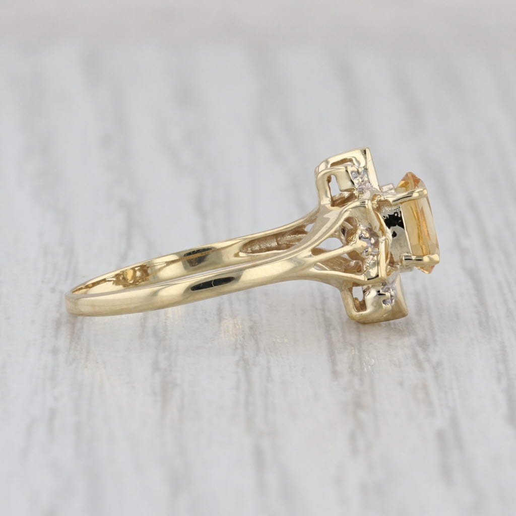 0.74ctw Oval Citrine Diamond Star Ring 10k Yellow Gold Size 8.25