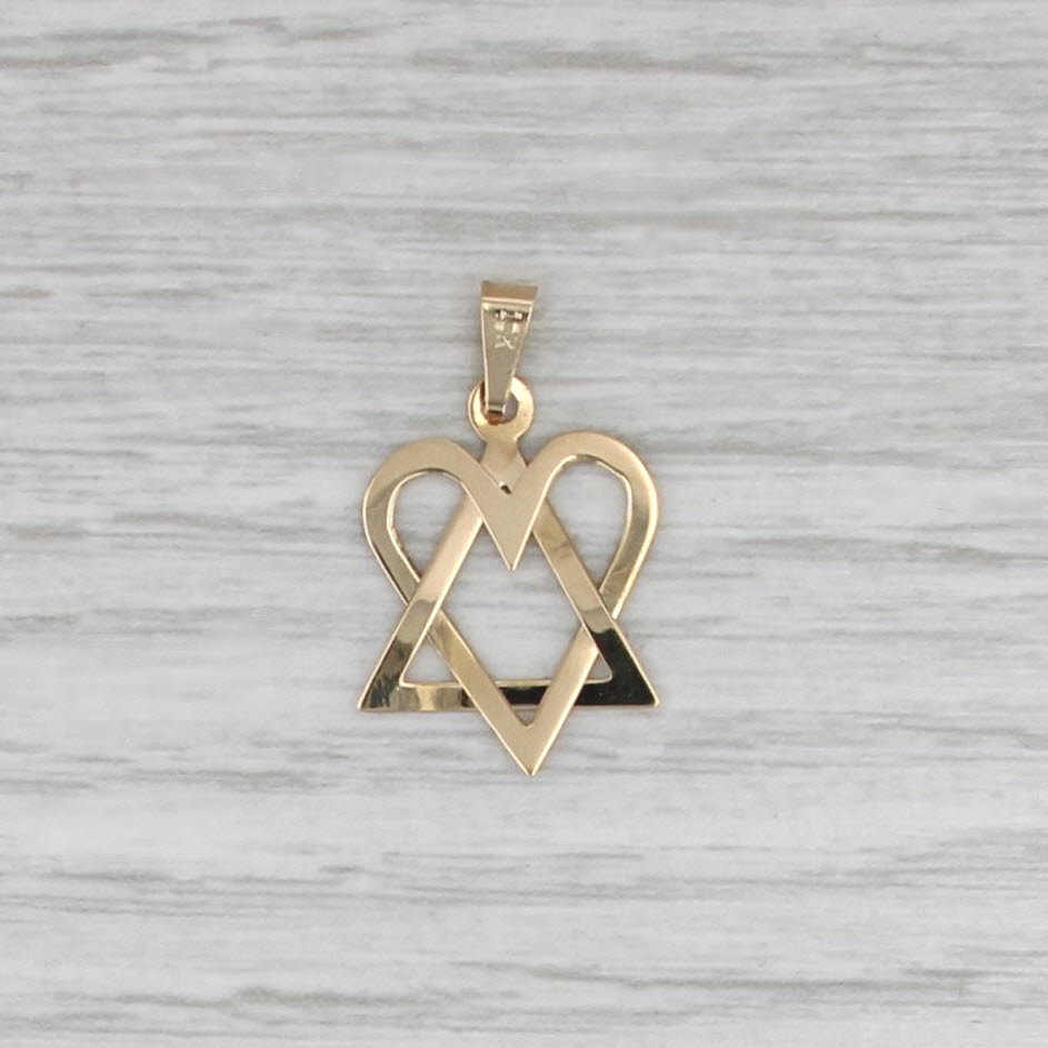 Heart & Triangle Pendant 18k Yellow Gold Seperates & Interlocks Trinity
