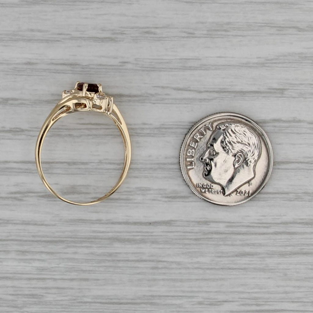 0.73ctw Garnet Cubic Zirconia Ring 10k Yellow Gold Size 7