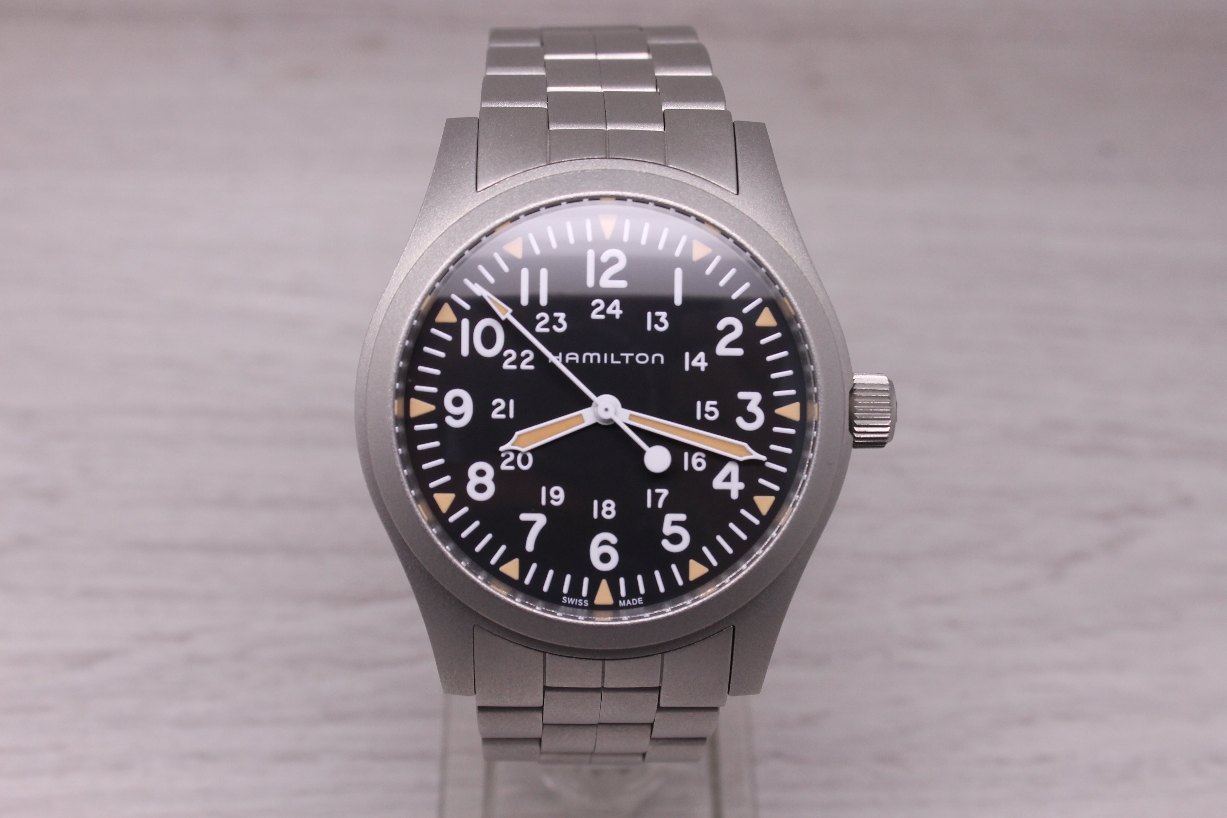 Hamilton Khaki Field Mechanical Mens Watch 42mm Steel Military Swiss H695290 Box