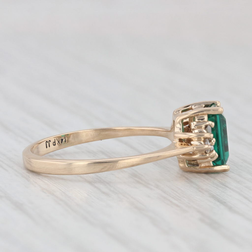 Light Gray 1.09ctw Lab Created Emerald Diamond 14k Yellow Gold Size 6.5