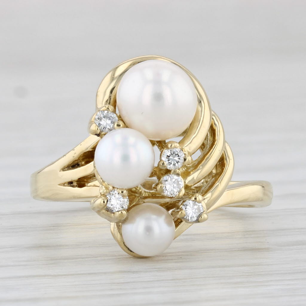 Light Gray Cultured Pearl 0.10ctw Diamond Cluster Ring 18k Yellow Gold Size 6.5