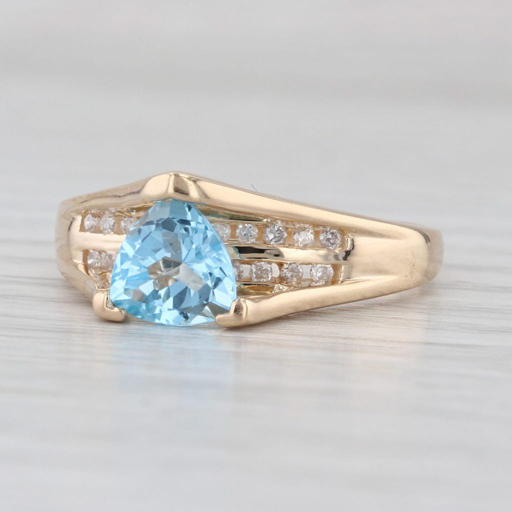 1.68ctw Trillion Blue Topaz Diamond 14k Yellow Gold Size 9.25