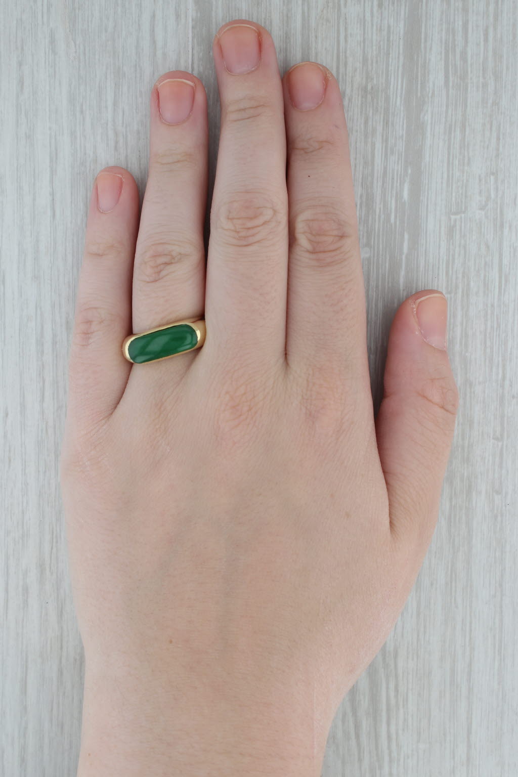 Dark Gray Green Jadeite Jade Ring 18k Yellow Gold Size 9.75 Oval Cabochon Solitaire