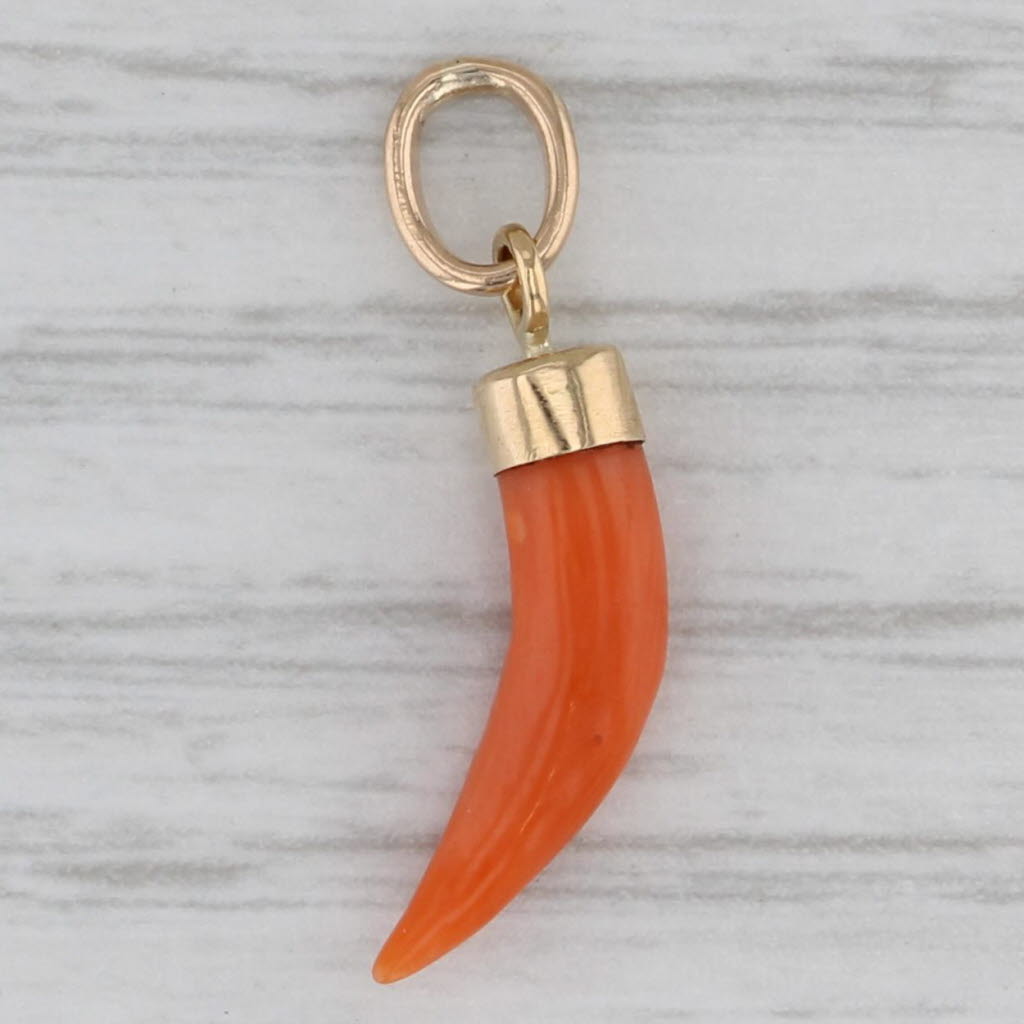 Gray Vintage Coral Carved Horn Claw Charm Pendant 18k Yellow Gold