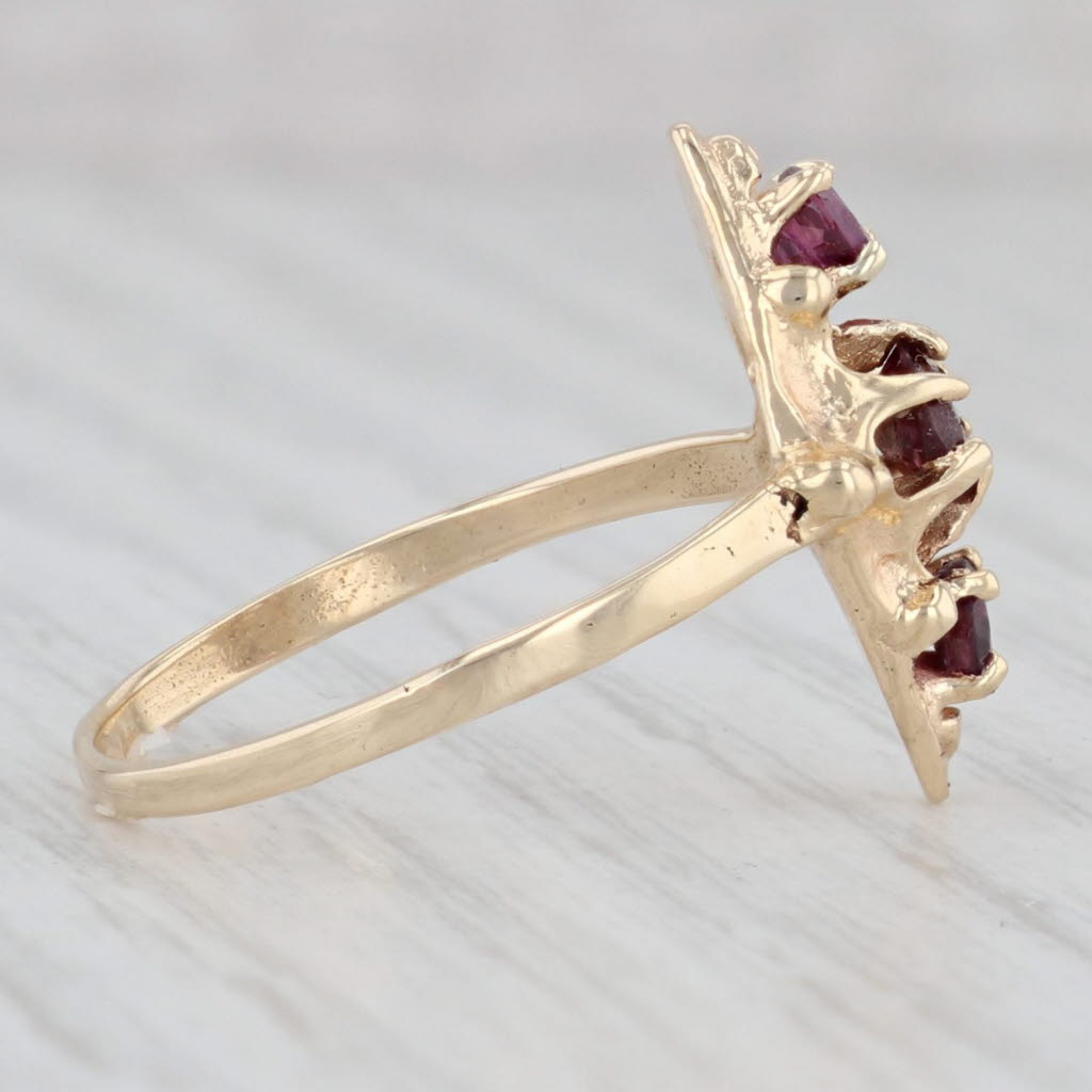 Light Gray Vintage 0.62ctw Ruby 3-Stone Ring 14k Yellow Gold Size 7.75