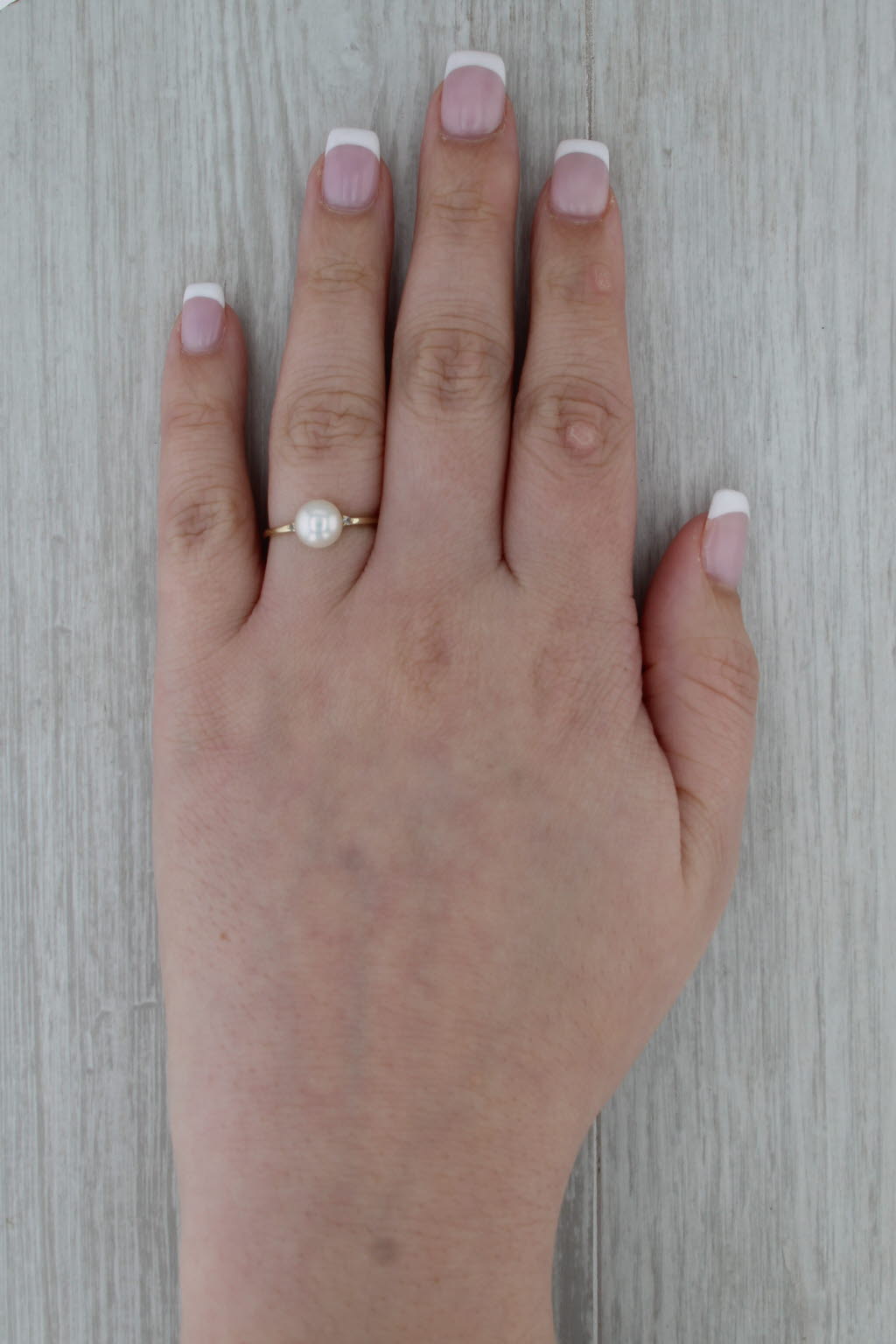 Cultured Pearl Solitaire Ring 10k Yellow Gold Size 7.25 Diamond Accent