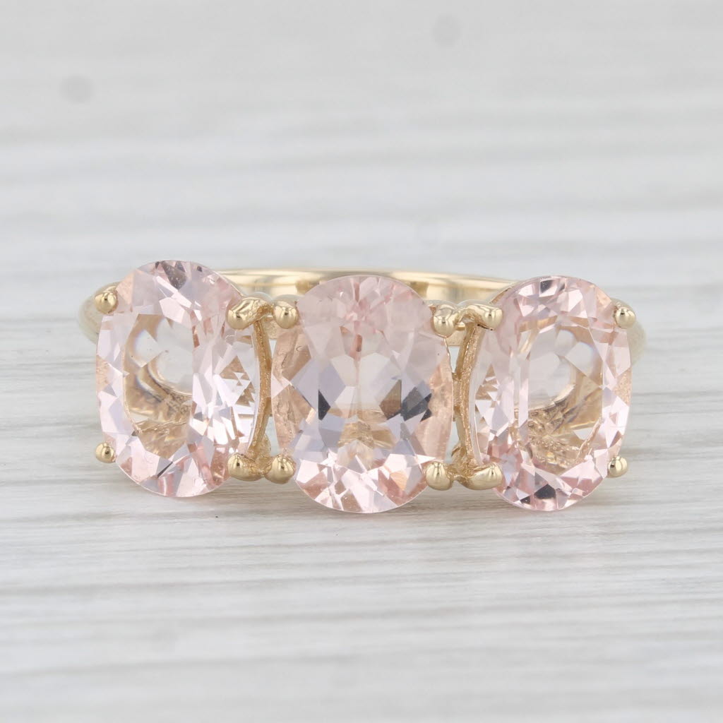 Light Gray 3.40ctw Pink Morganite 3-Stone Ring 14k Yellow Gold Size 7.25 Cocktail