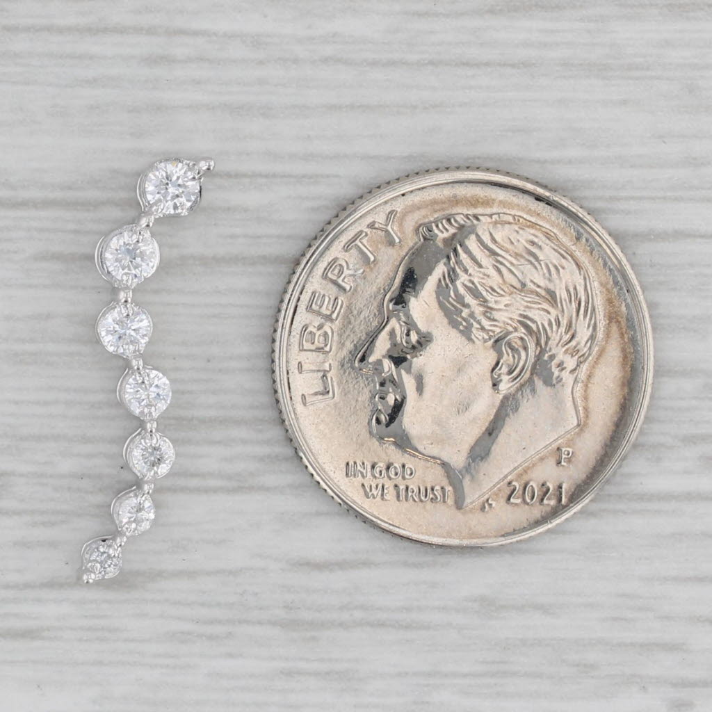 Gray 0.25ctw Tapering Diamond Journey Pendant 14k White Gold