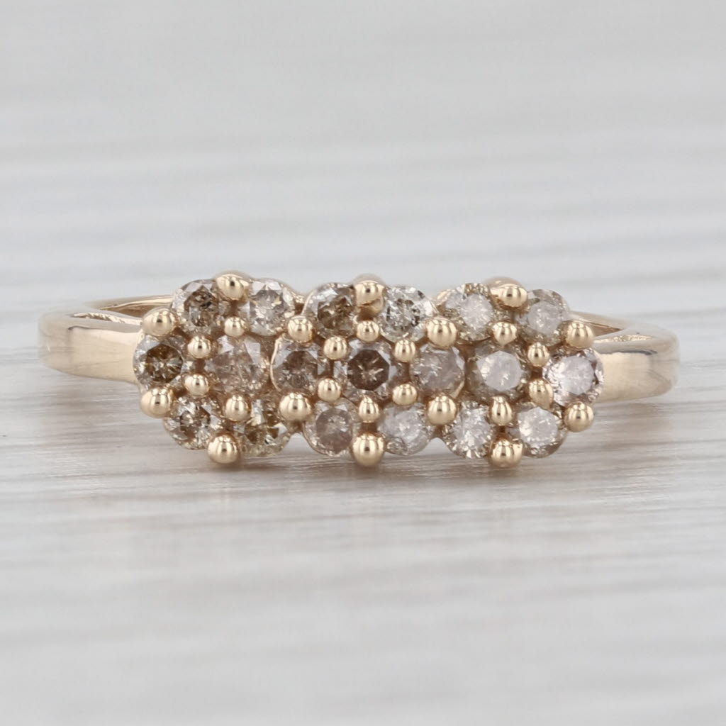 Light Gray 0.39ctw Diamond Flower Clusters Ring 10k Yellow Gold Size 6
