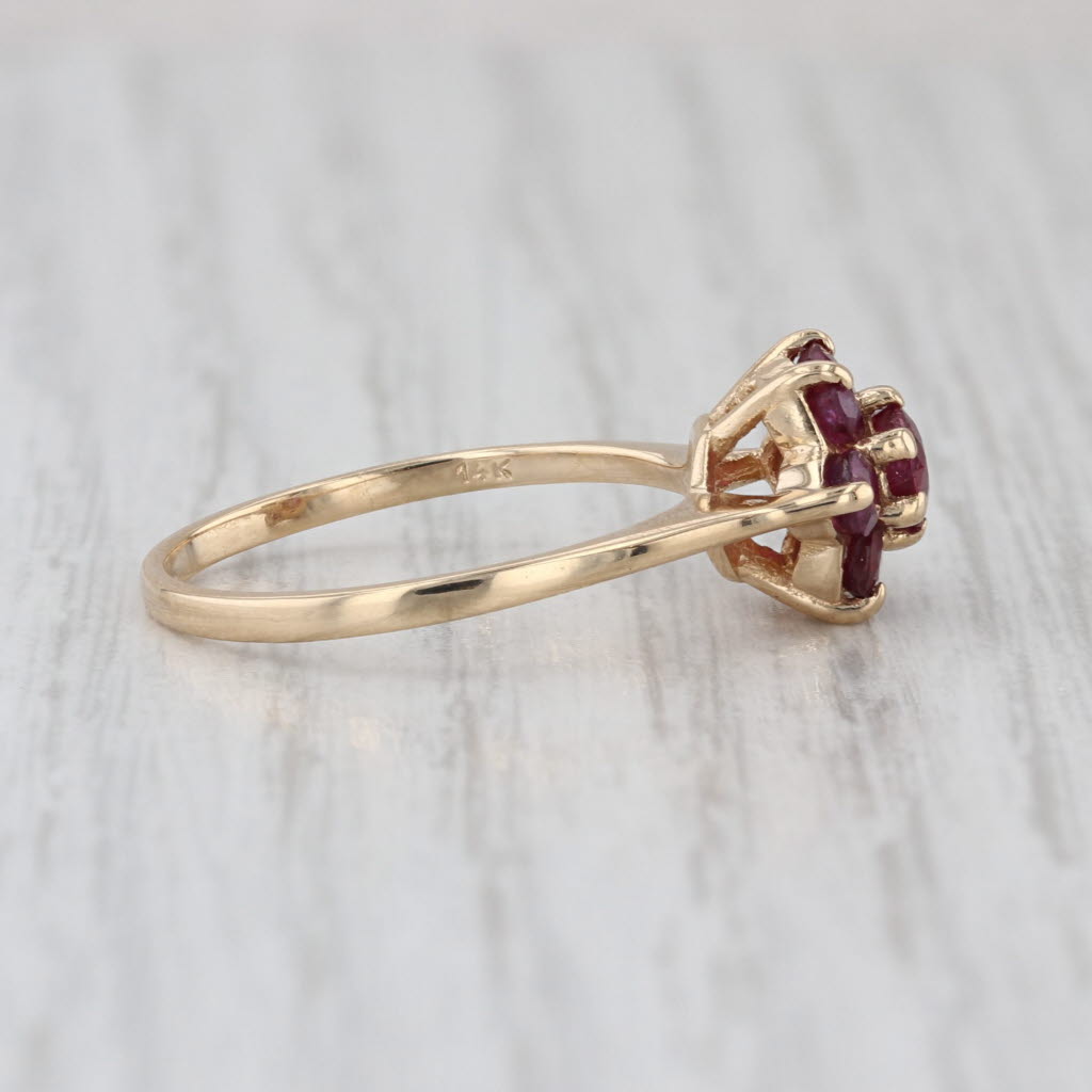 0.92ctw Ruby Flower Ring 14k Yellow Gold Size 6.75