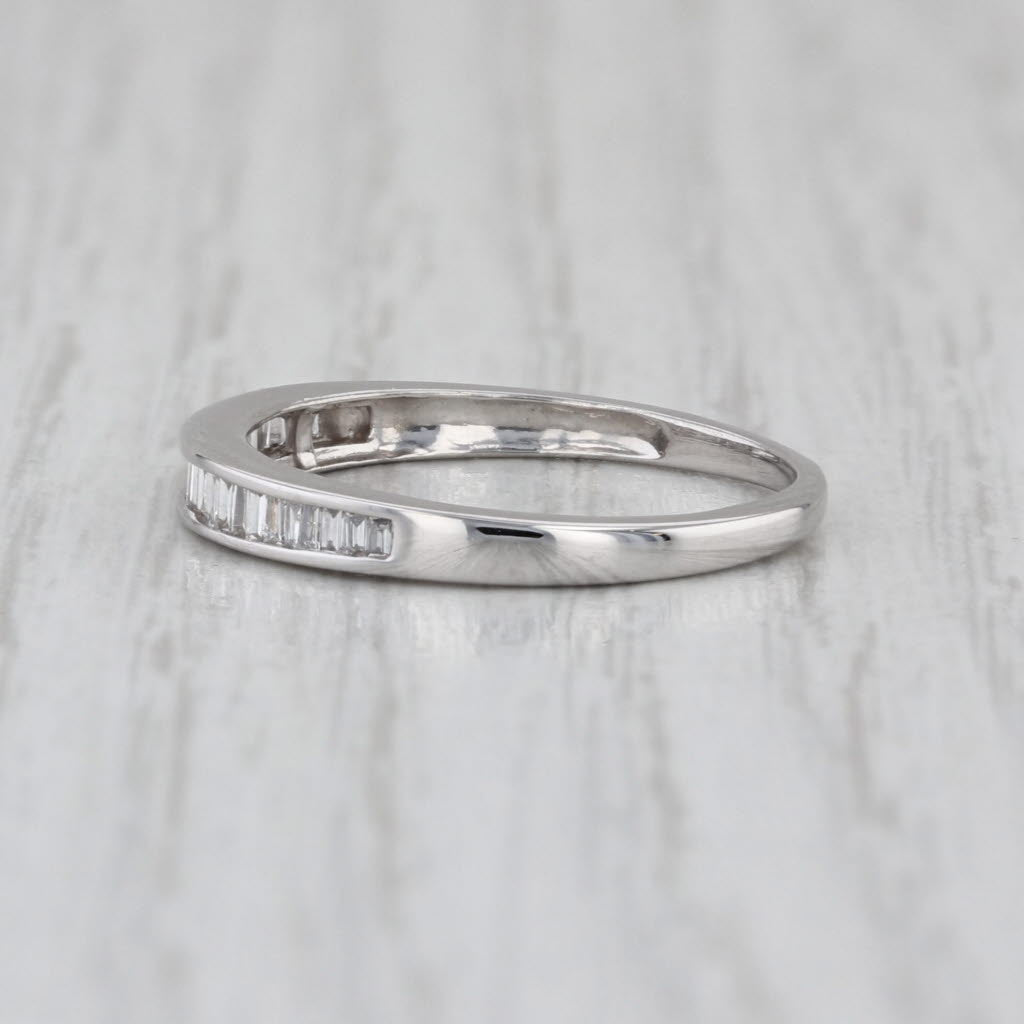 0.25ctw Diamond Wedding Band 14k White Gold Size 6.5 Stackable Ring