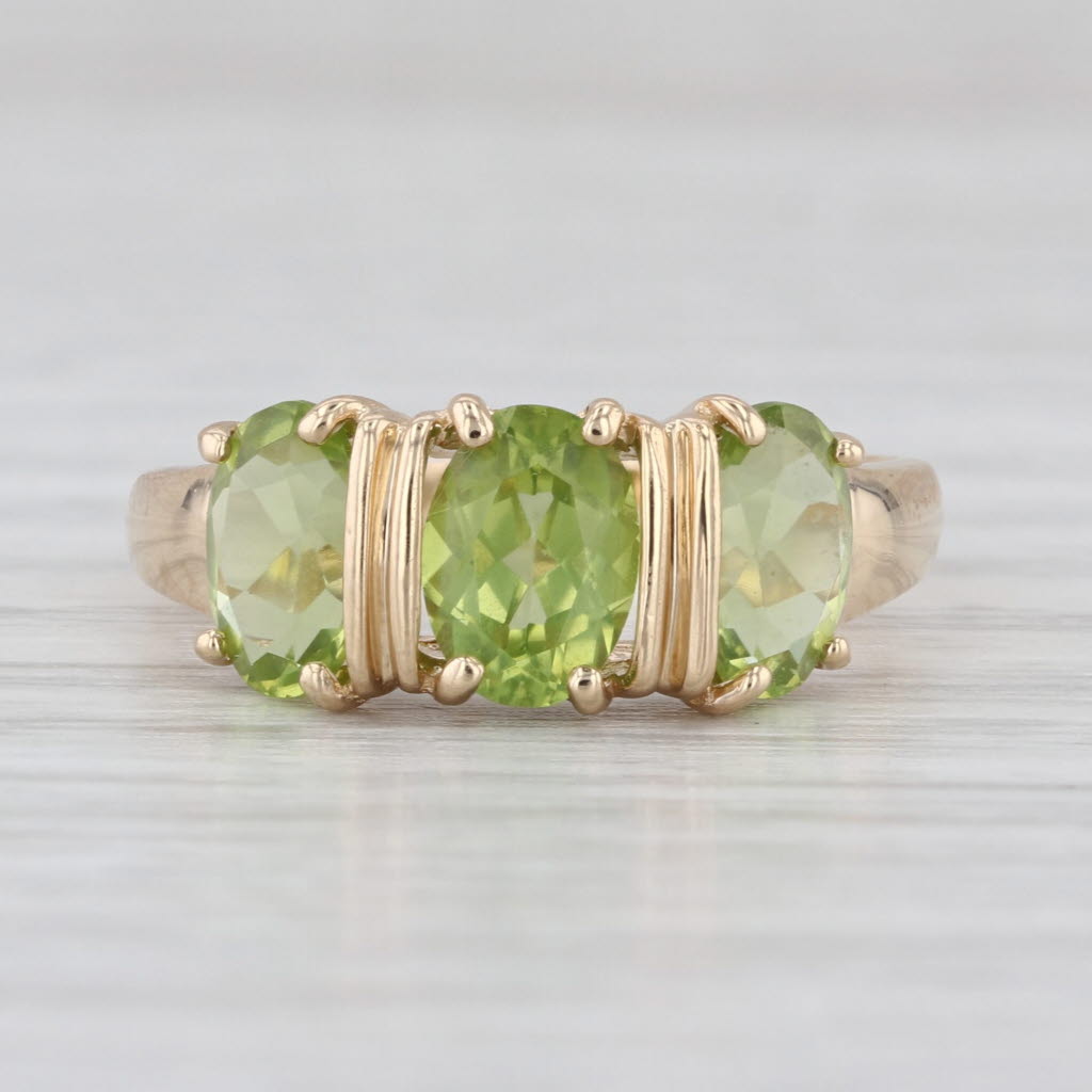 2.30ctw Peridot 3 Stone Ring 14k Yellow Gold Size 7