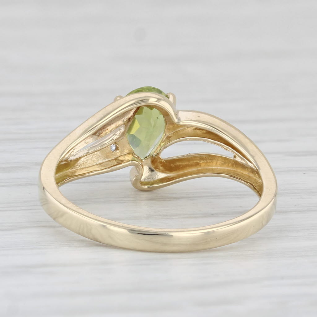 Light Gray 0.75ct Peridot Solitaire Ring 10k Yellow Gold Size 7 Bypass Teardrop