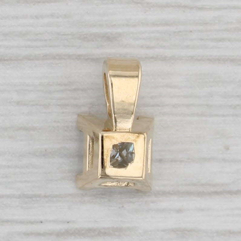 Gray 0.47ct Princess Diamond Solitaire Pendant 14k Yellow Gold Small Drop