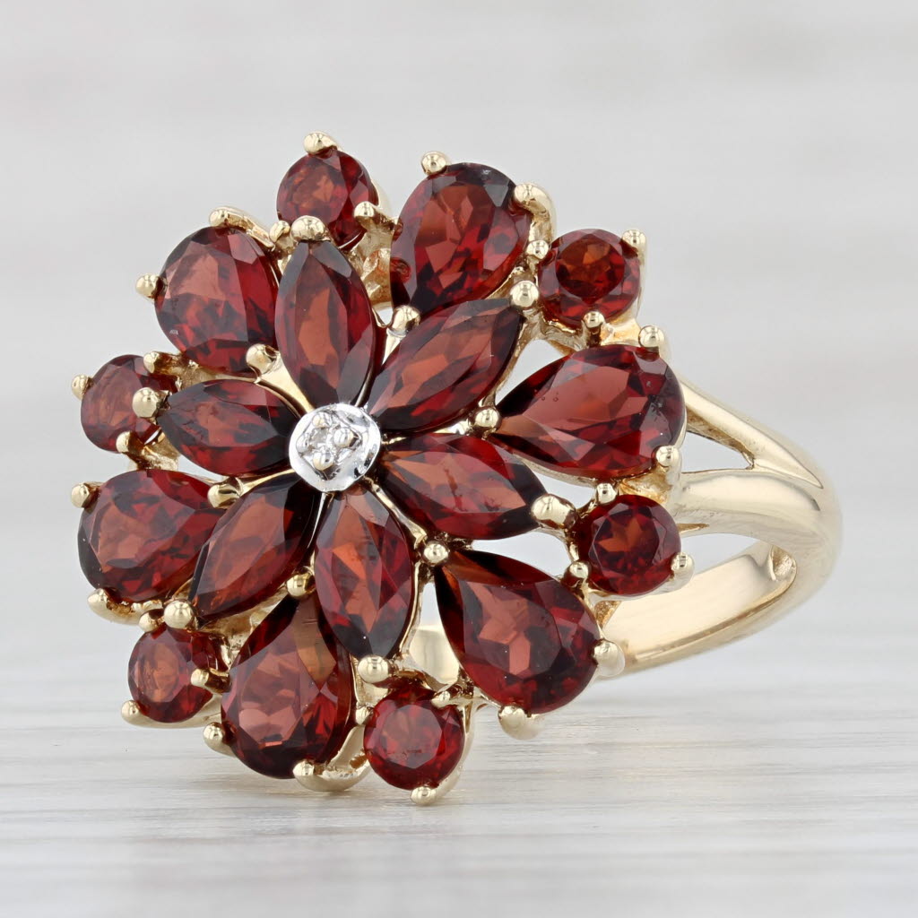 Light Gray 5.65ctw Garnet Flower Cluster Ring 10k Yellow Gold Size 7 Cocktail