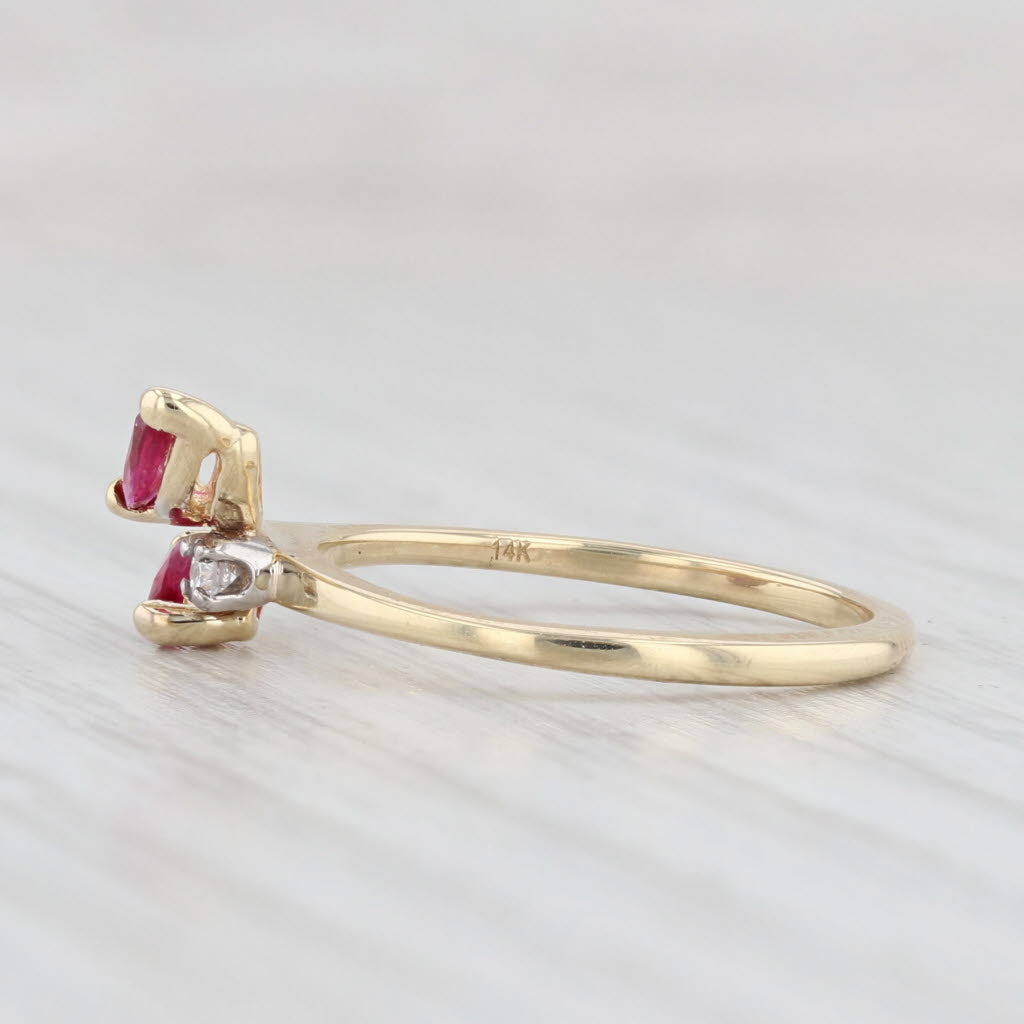 Light Gray 0.40ctw Ruby Diamond Bypass Ring 14k Yellow Gold Size 6