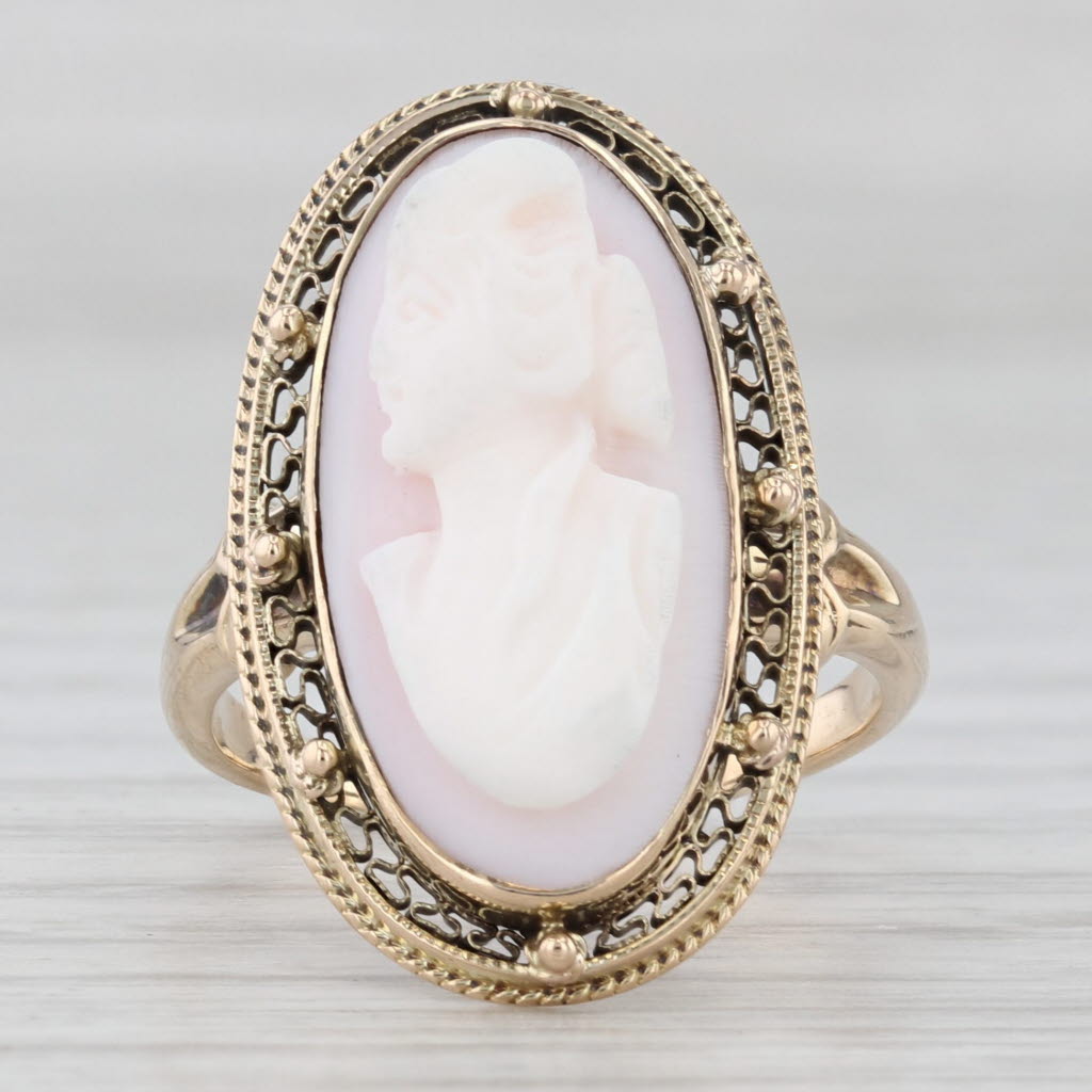 Light Gray Vintage Carved Shell Cameo Ring 10k Yellow Gold Size 5.75 Figural Bust