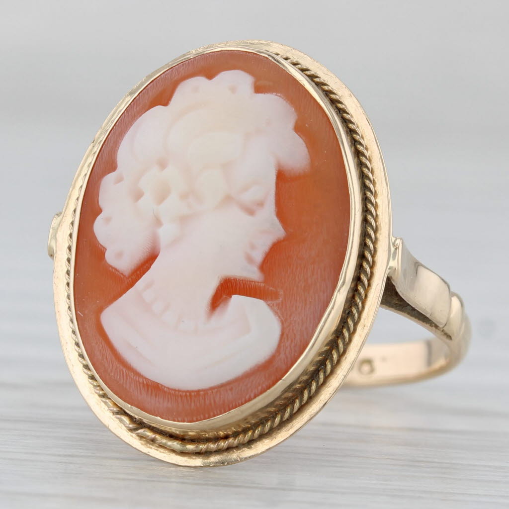 Gray Vintage Carved Shell Cameo Ring 14k Yellwo Gold Size 7.5 Oval Figural