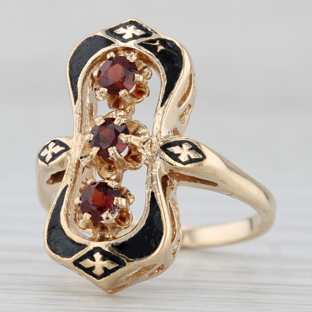 Light Gray Antique 0.40ctw 3-Stone Garnet Enamel Ring 12k Yellow Gold Size 5.5